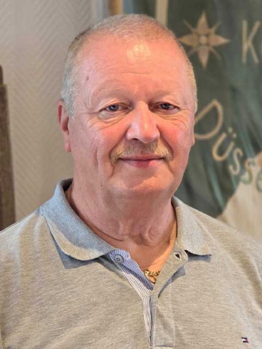  Hermann Lipinski  